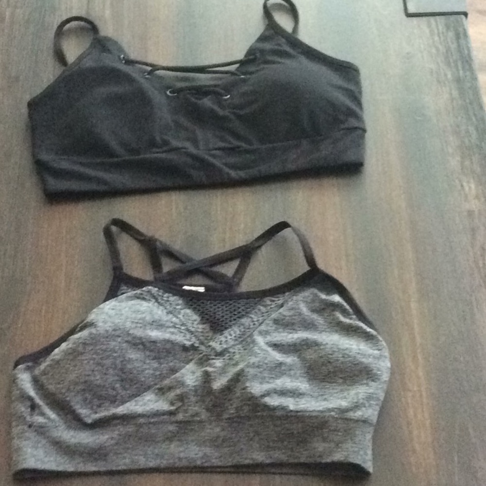 Lot of 2 sport bras